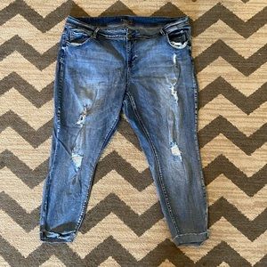 Rue 21 Midrise Jegging womens 24 ripped jean